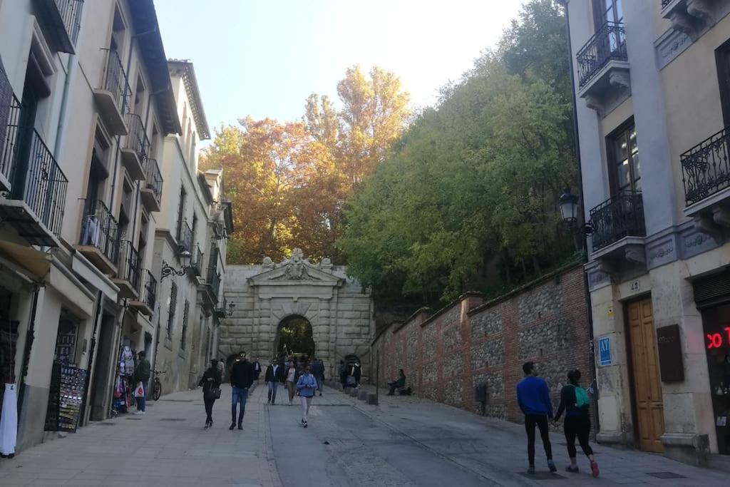 Cerca De La Alhambra, La Casa Del Cuento, Segundo Apartment Гранада Екстериор снимка